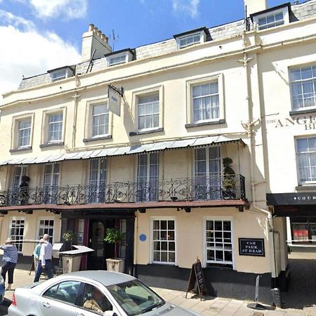 The Angel & Blue Pig Hotel Lymington Luaran gambar