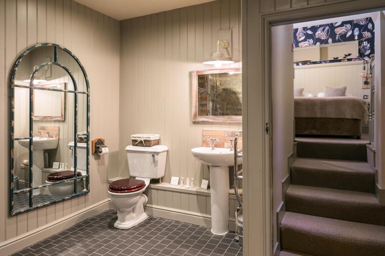 The Angel & Blue Pig Hotel Lymington Luaran gambar