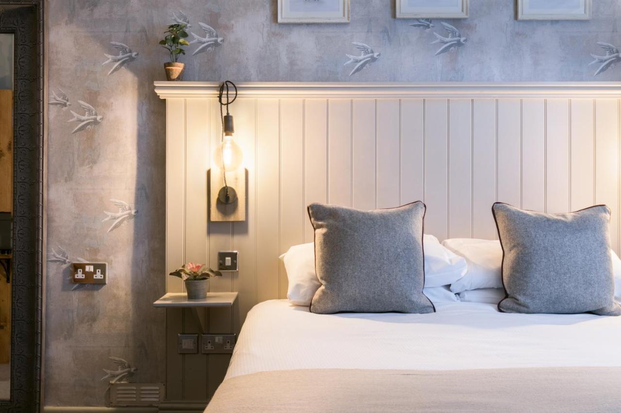 The Angel & Blue Pig Hotel Lymington Luaran gambar