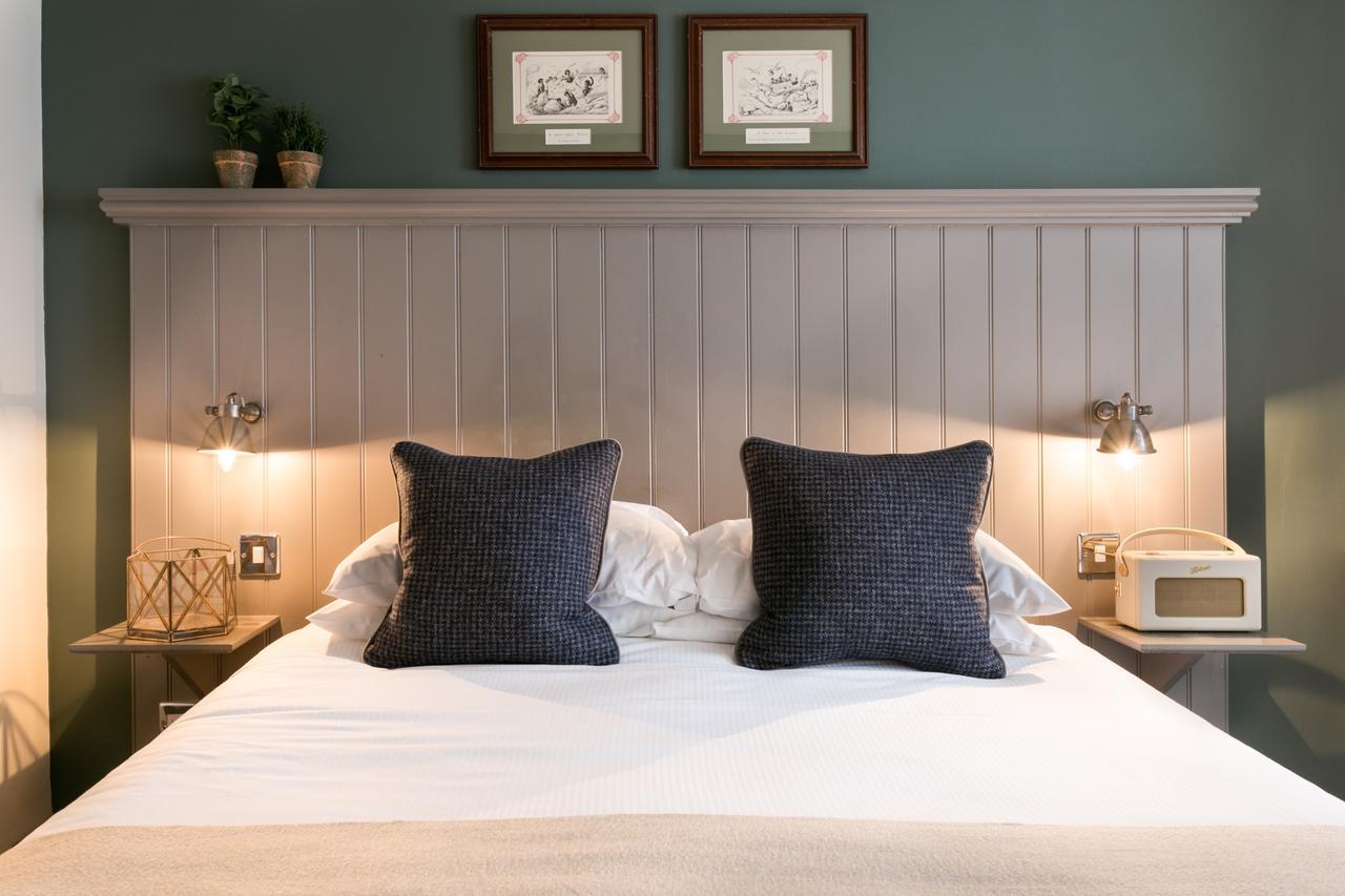 The Angel & Blue Pig Hotel Lymington Luaran gambar
